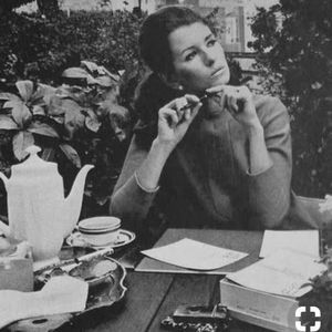 Meet your Posher, Francesca